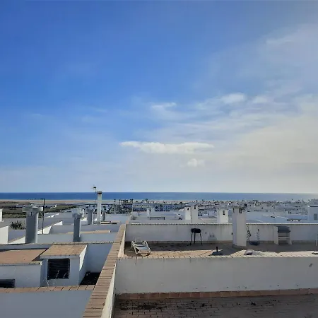 Atico Conil Ac-Wifi-Parking - Solo Parejas Y Familias Apartment Conil De La Frontera Exterior photo